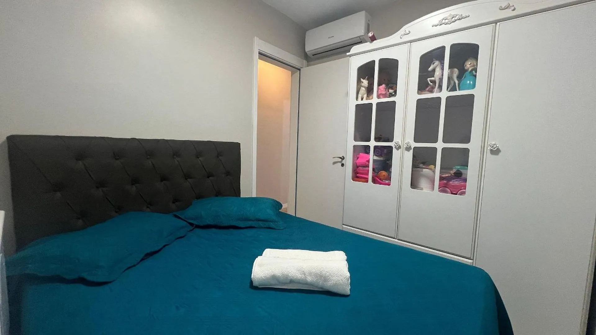 Apartamento Espacoso & Aconchegante - 3 Quartos C/ Ar Condicionado - Ate 12 Pessoas Porto Alegre