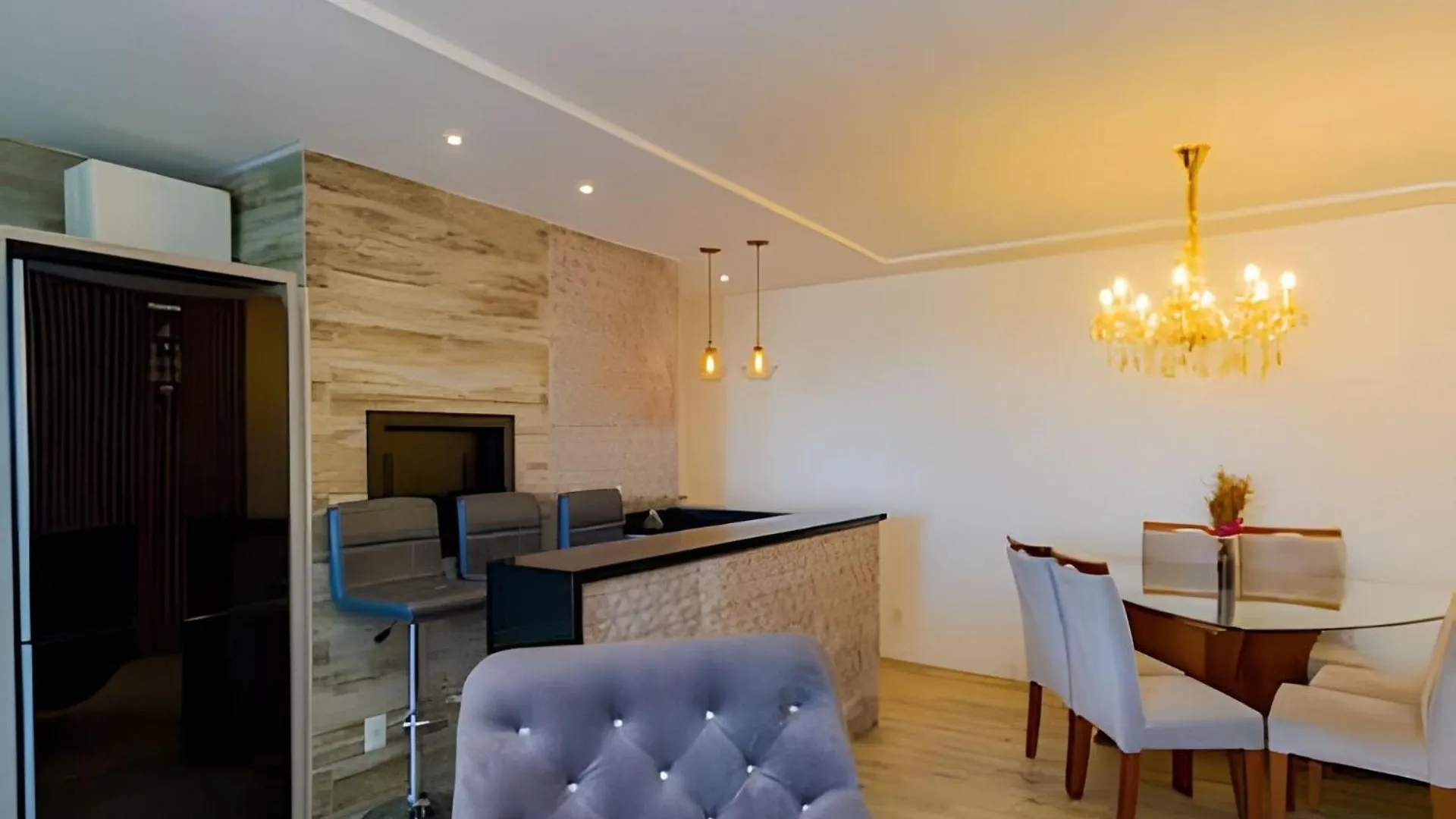 Apartamento Espacoso & Aconchegante - 3 Quartos C/ Ar Condicionado - Ate 12 Pessoas Porto Alegre Brasil