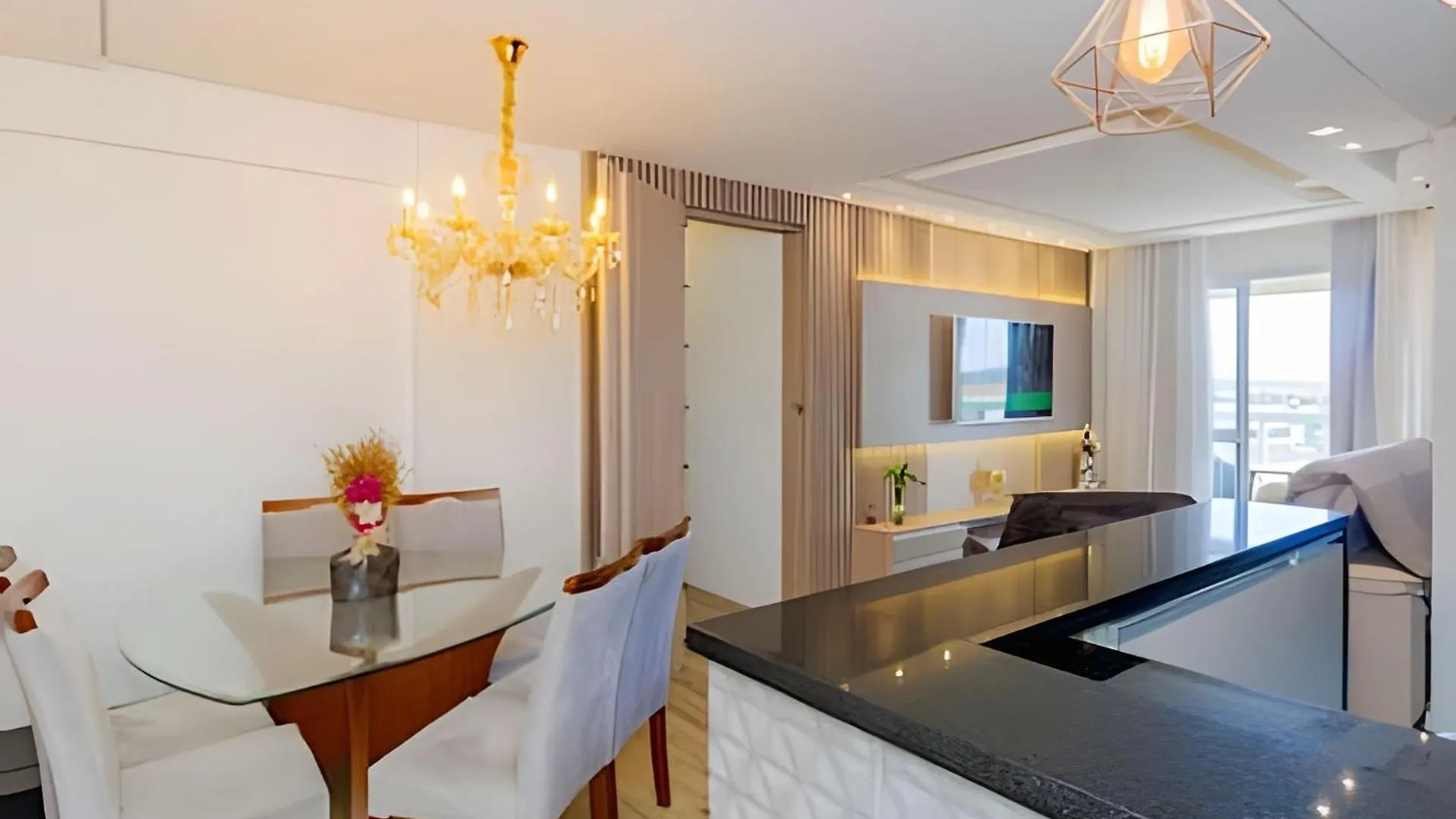 Apartamento Espacoso & Aconchegante - 3 Quartos C/ Ar Condicionado - Ate 12 Pessoas Porto Alegre