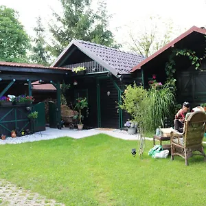 Frenkcottage 5 Km From The Airport- Free Transportation Habitación en casa particular Šenčur