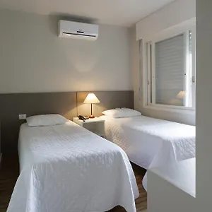 Garibaldi Apartahotel